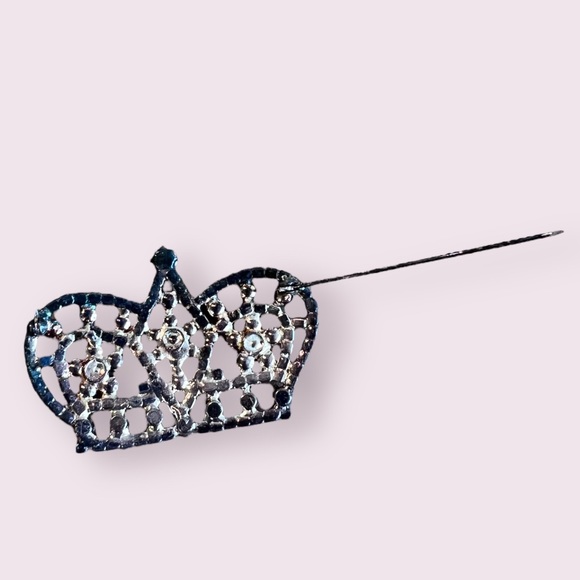 Crown Brooch Pin - Picture 3 of 3